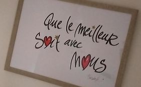 'Nulle Part Ailleurs'